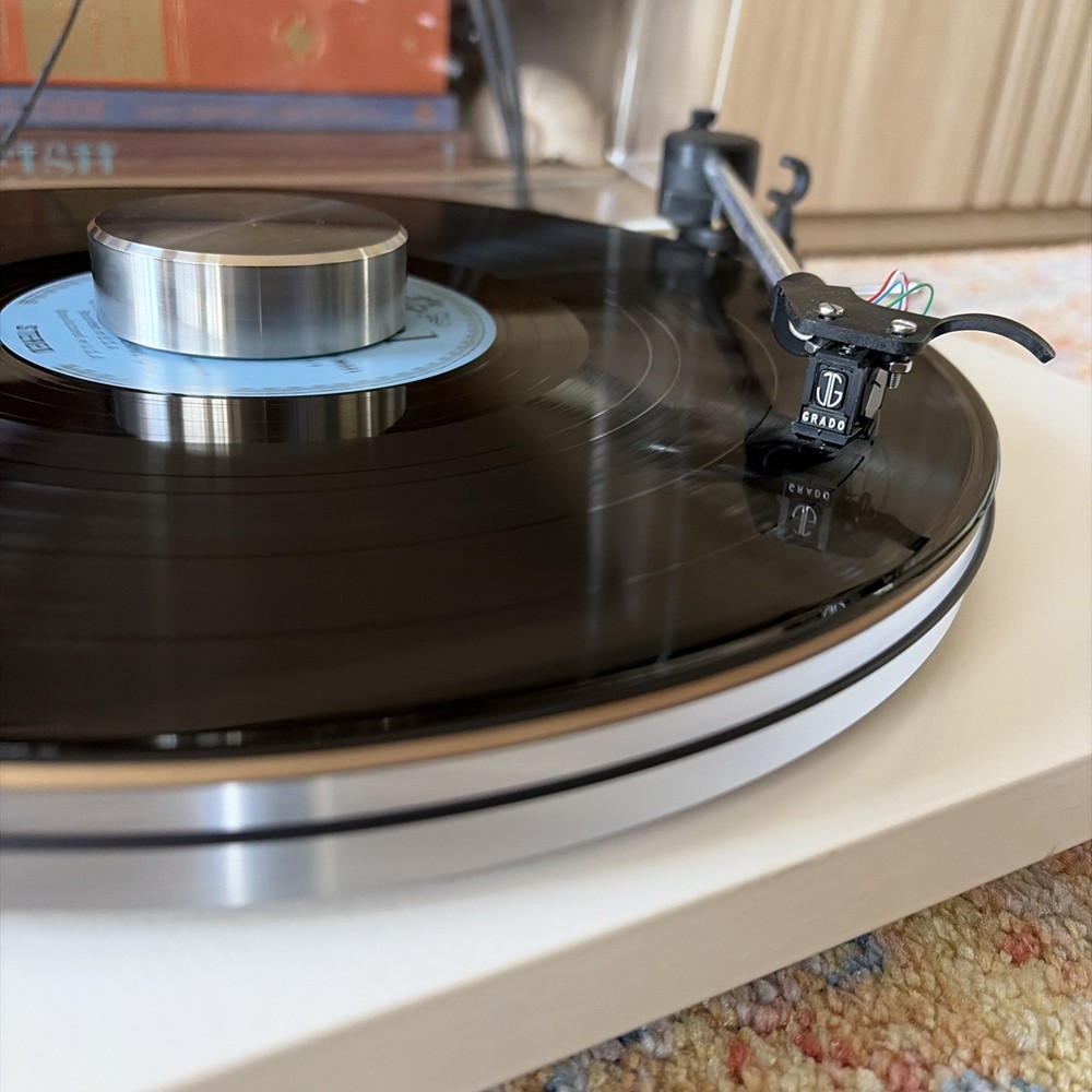 U-Turn Orbit Turntable + Grado Blue + Hagerman Bugle2 Phono Preamp Bundle