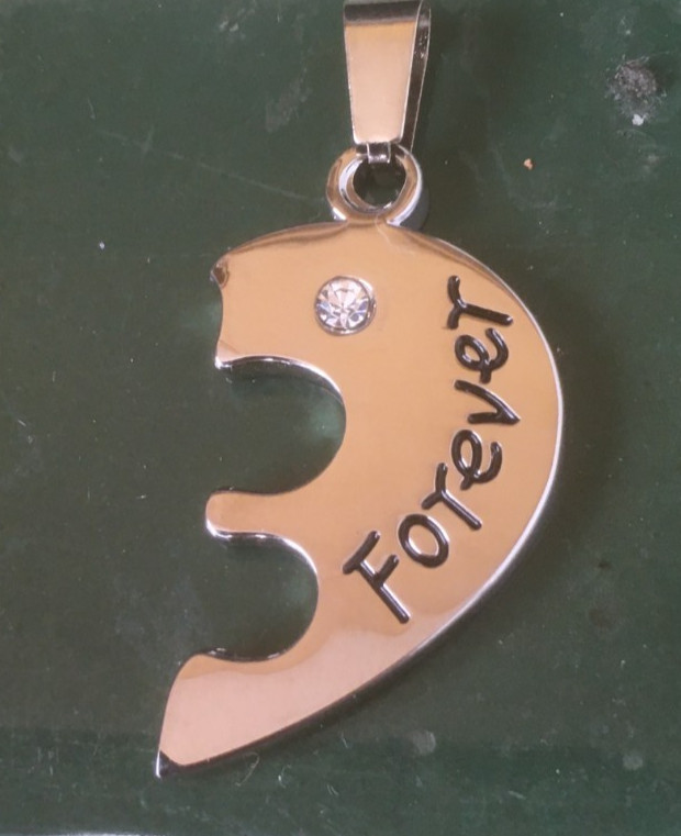 PENDANT fOREVER  USA