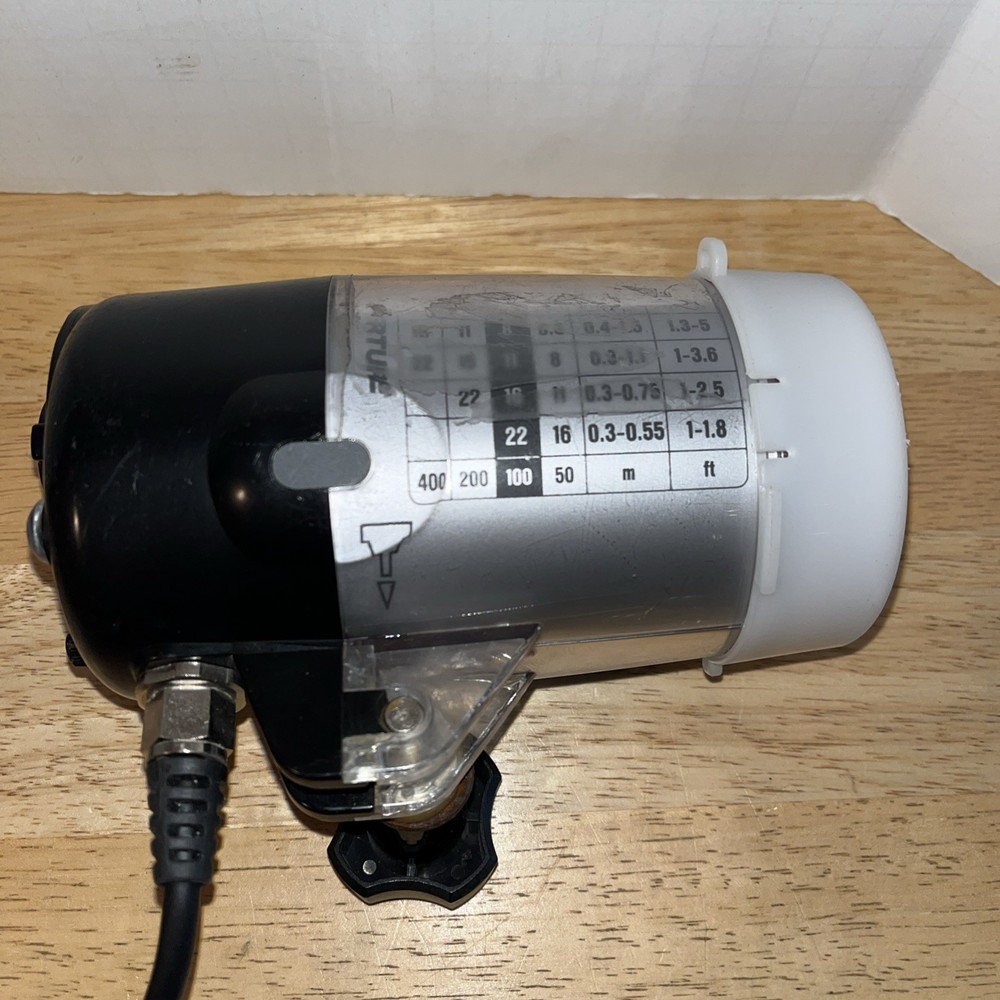 SEA & SEA UNDERWATER CAMERA STROBE YS-50