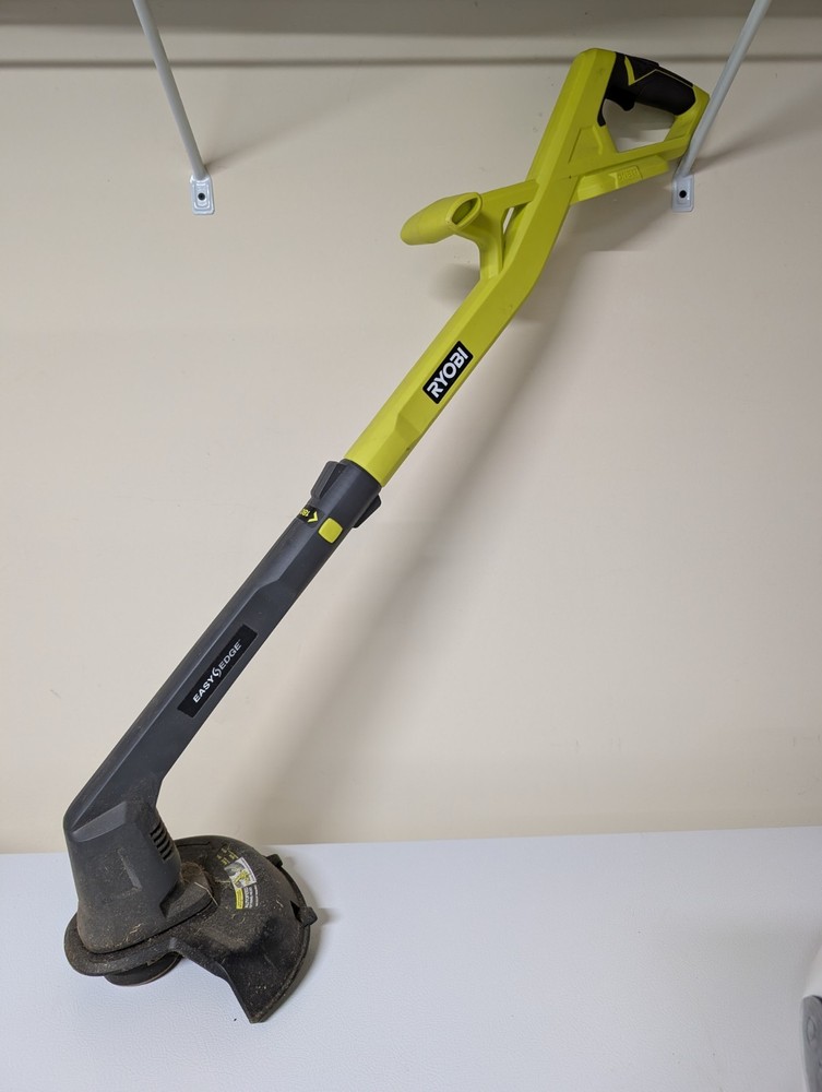 Ryobi ONE+ 18V 10in. Cordless Battery String Trimmer / Edger  (Tool Only)