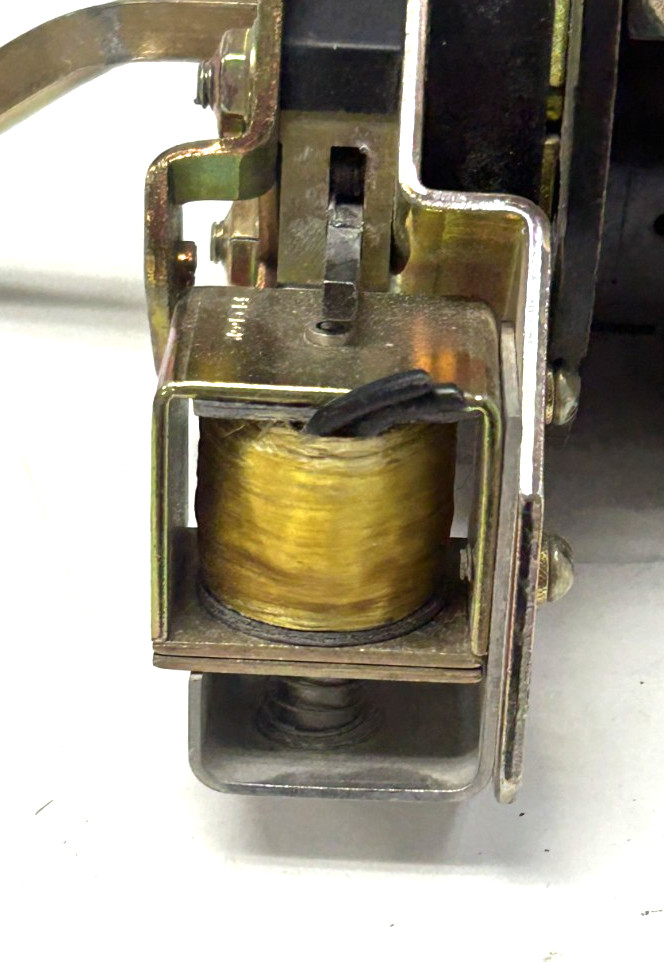 ELECTROSWITCH SERIES 24 ROTARY CONTROL SWITCH 600V 20A DD2008-12C