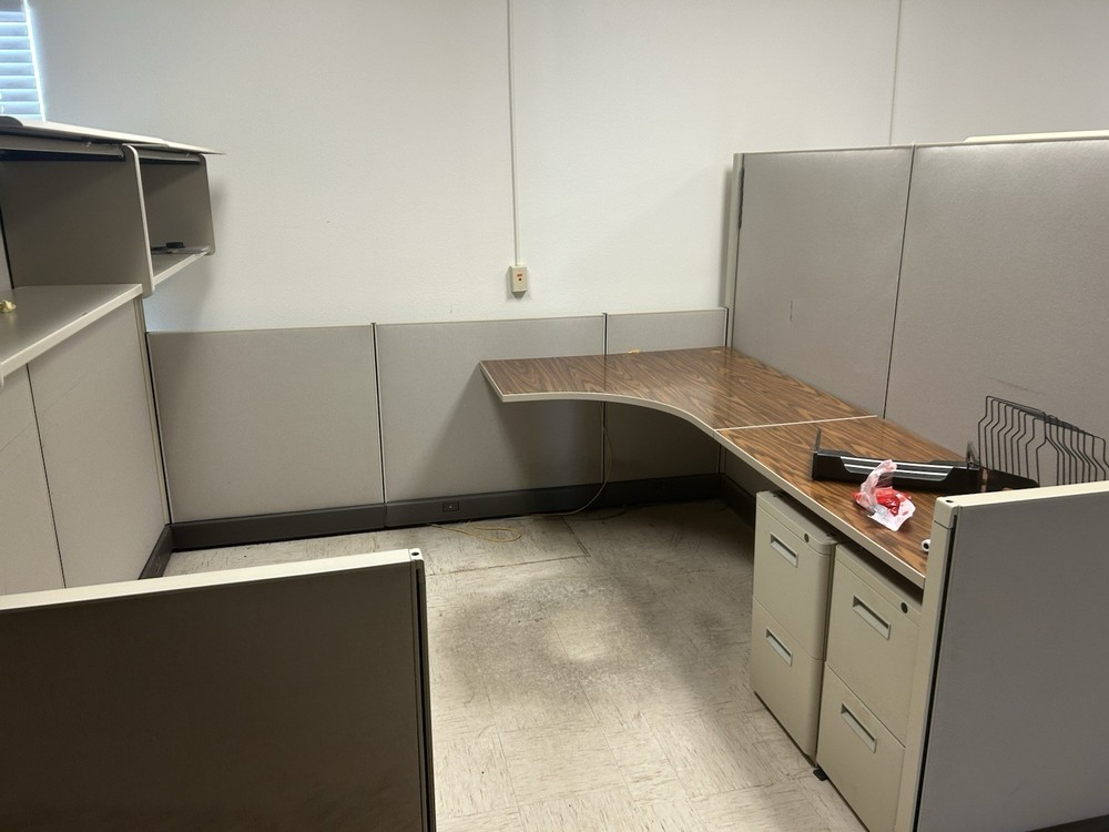 (12) Herman Miller Office Cubicles Workstations