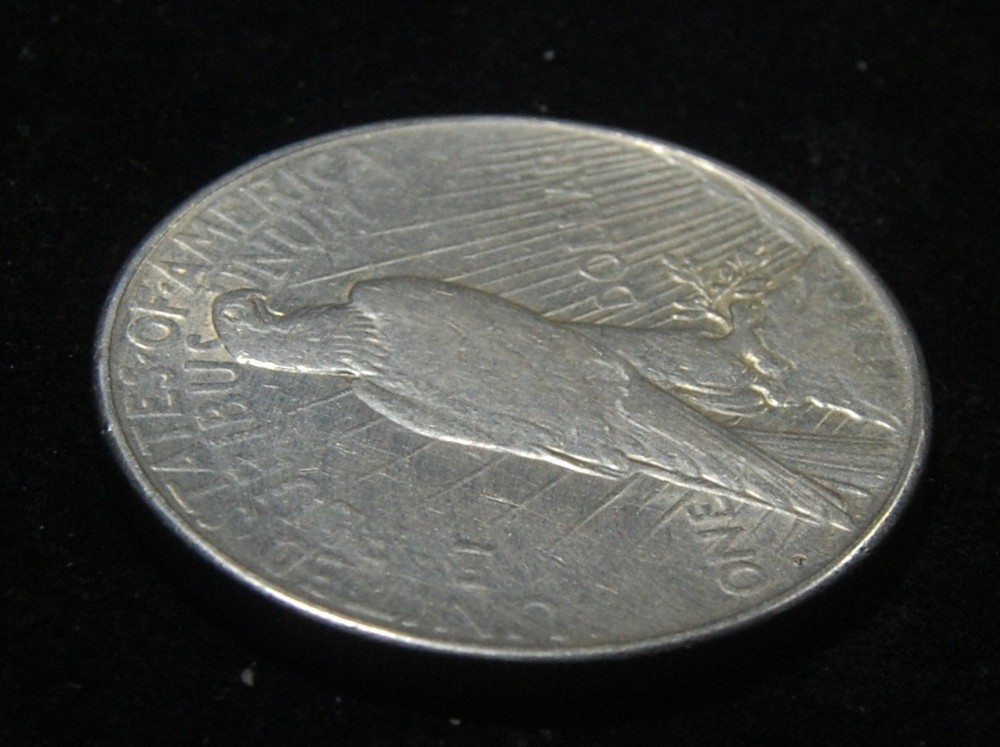 1927 s Peace Dollar