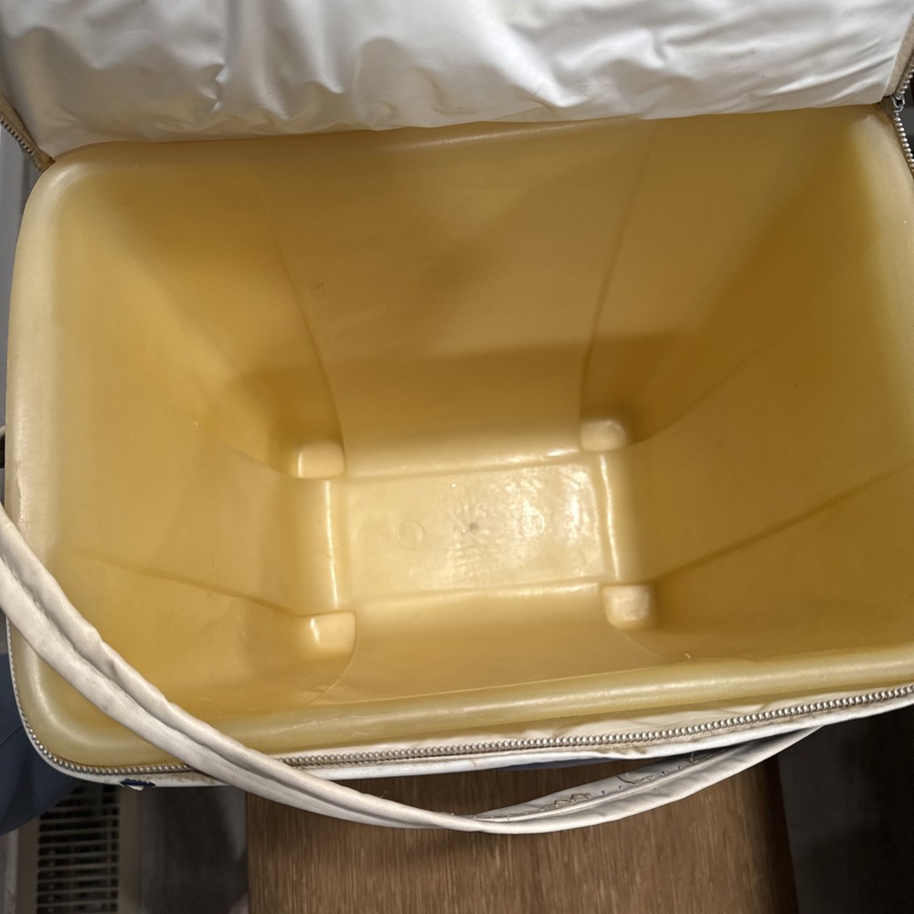 Vintage Prepac Inc Cooler