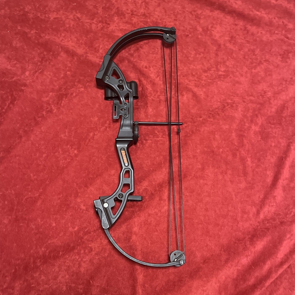 Bear Archery Brave Right Hand Compound Bow 27" Kid’s Size