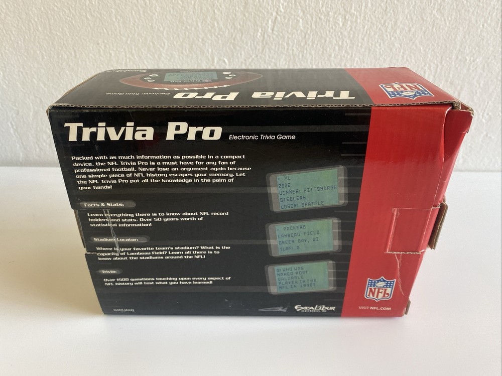 NFL Trivia Pro Electronic Hand Held Trivia Game in Box TESTED WORKING