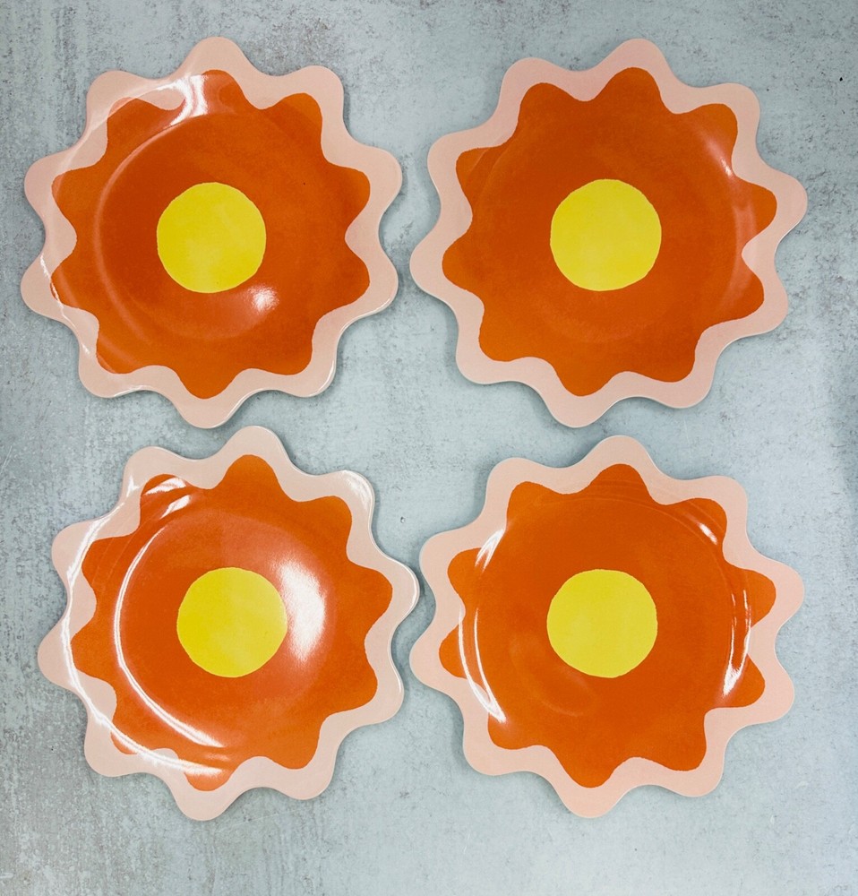 Set of 4 9" Melamine Flower Dinner Plate Room Essentials Easter Spring Table