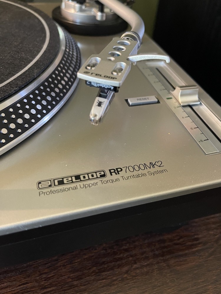 Reloop RP 7000MK2 - Pair W/ Extras !!! EXCELLENT