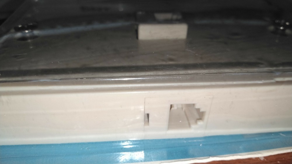{RCA} TP252N Wall Phone Mount with 3 Jacks