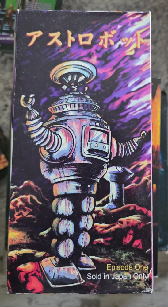 Lost in Space Robot YM-3 Silver