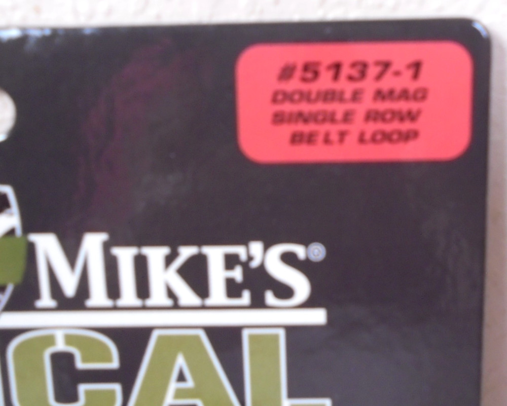 Uncle Mike's #5137-1 Kydex Double Magazine Case Single Row Belt Loop