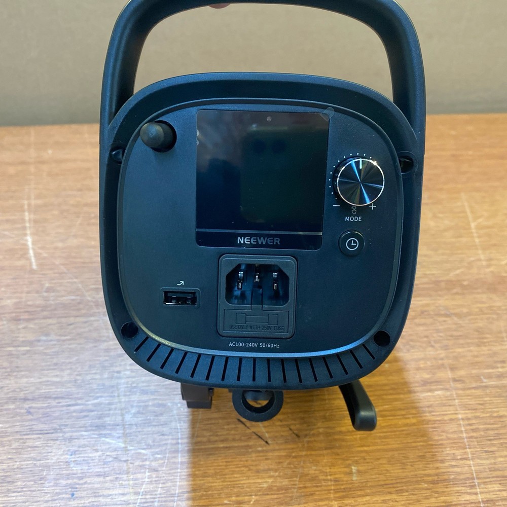 NEEWER CB60 LED Video Light