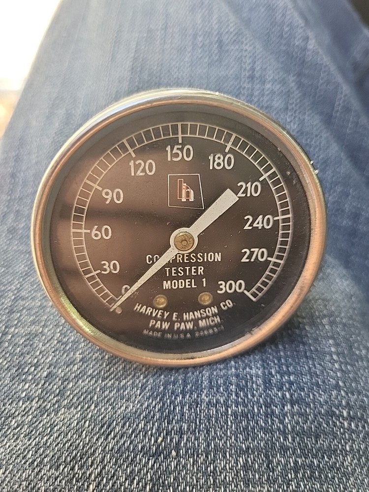Vintage HARVEY HANSON Model 1 Chrome Compression Tester  Gauge