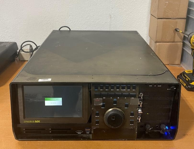 Tektronix Cinedeck MX 4000 HD Studio Deck . Please read descriptions.