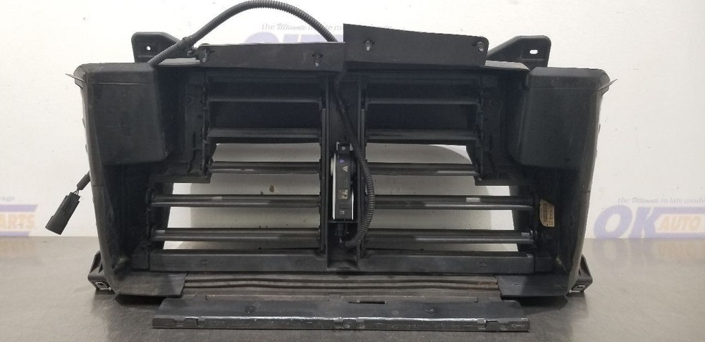 21 CHEVY SILVERADO 1500 LOWER AIR SHUTTER 2.7L