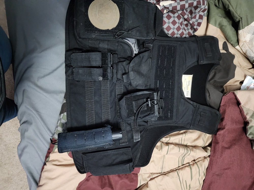 bullet proof vest lever 3