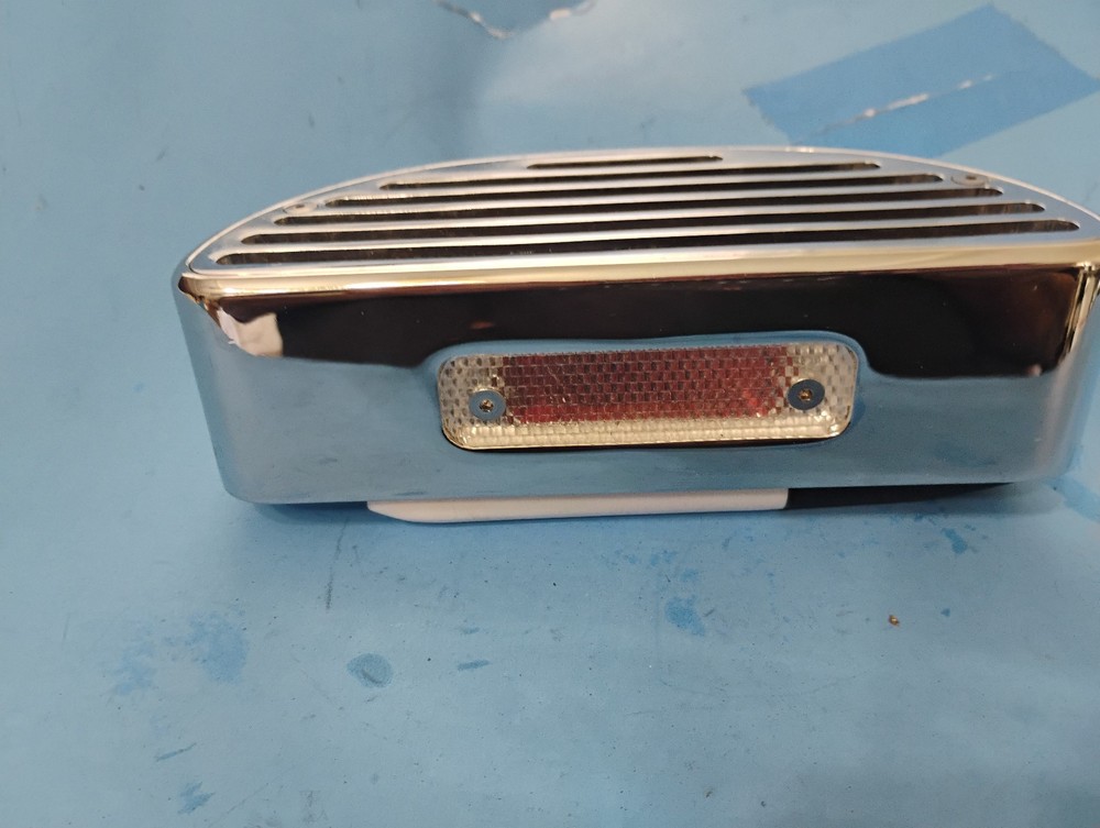 HARLEY NOS CUSTOM BOBTAIL CHROME TAILIGHT WITH DIRECTIONALS IN IT !!!