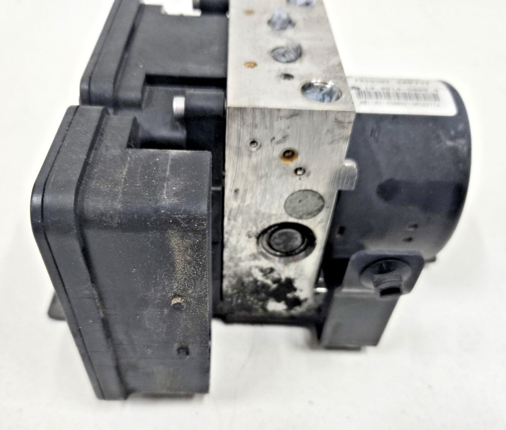 2011 BMW K1300S OEM ABS Brake Pump Module 7715107