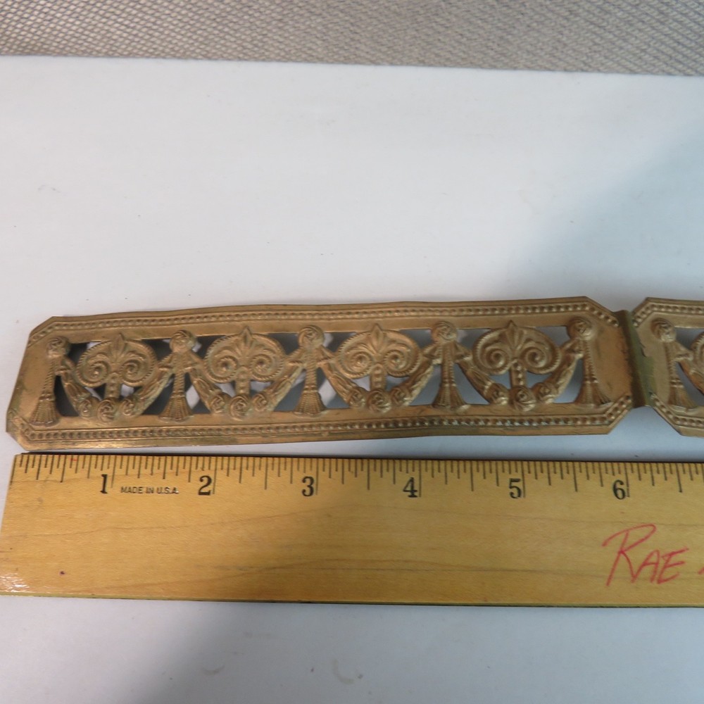 ANTIQUE ARCHITECTURAL SALVAGE THIN BRASS DECORATIVE TRIM 12"