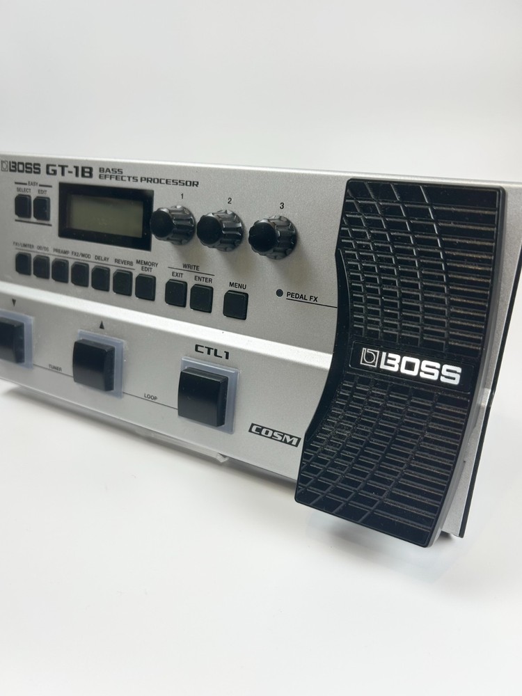 BOSS GT-1B Bass Multi Effects Processor Pedal EASY SELECT EDIT GT1B GT1 B Tested