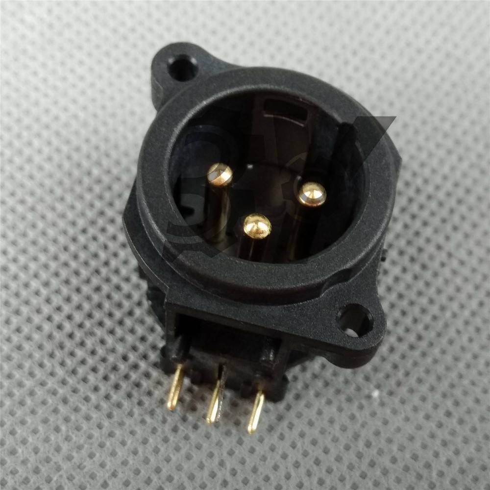 New 1Pcs 3 Pin Panel Mount Male Chassis Socket Connector XLR