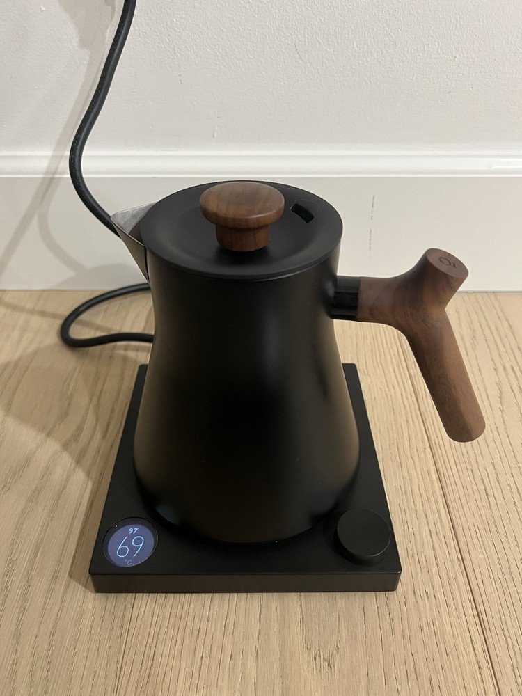 Fellow Corvo EKG Electric Kettle Matte Black with Walnut Handle