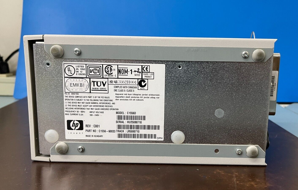 HP C1556D Surestore dat 24 3DDS Storage Tape Drive