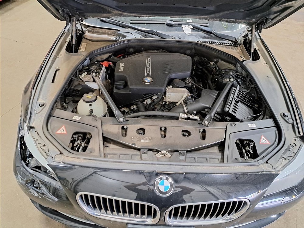 2013 528i Camera/Projector Sku#4205325