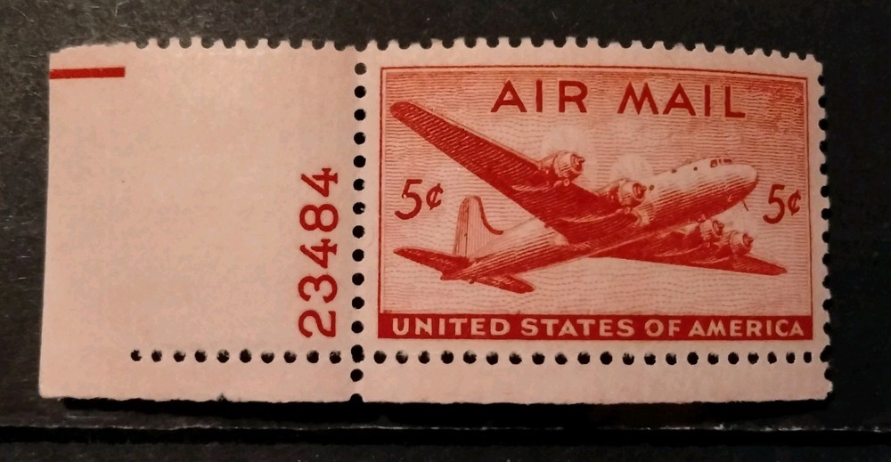 U.S. 5¢ Air Mail Stamp Sc.C32 MNH