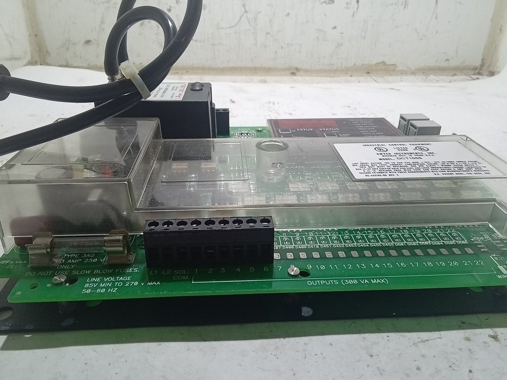 DWYER INSTRUMENTS DCT1006 (J10C)