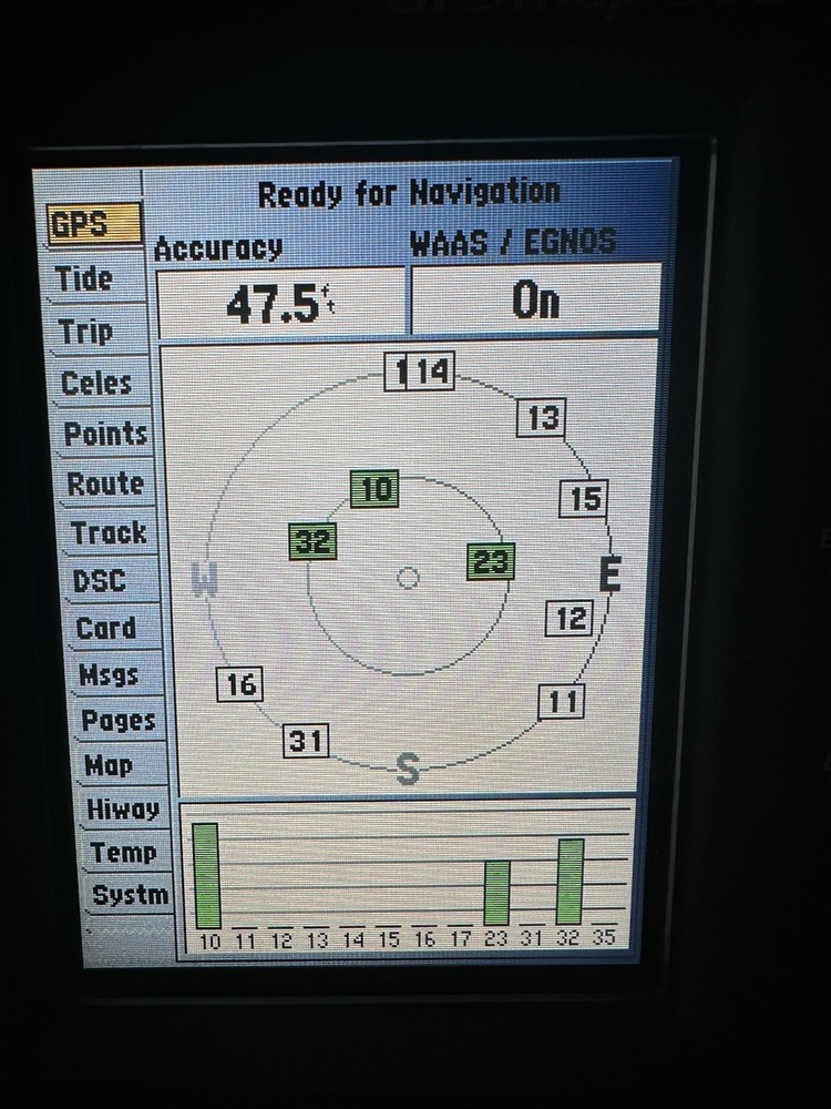 Garmin GPSMAP 392 GPS ChartPlotter Display (TESTED)