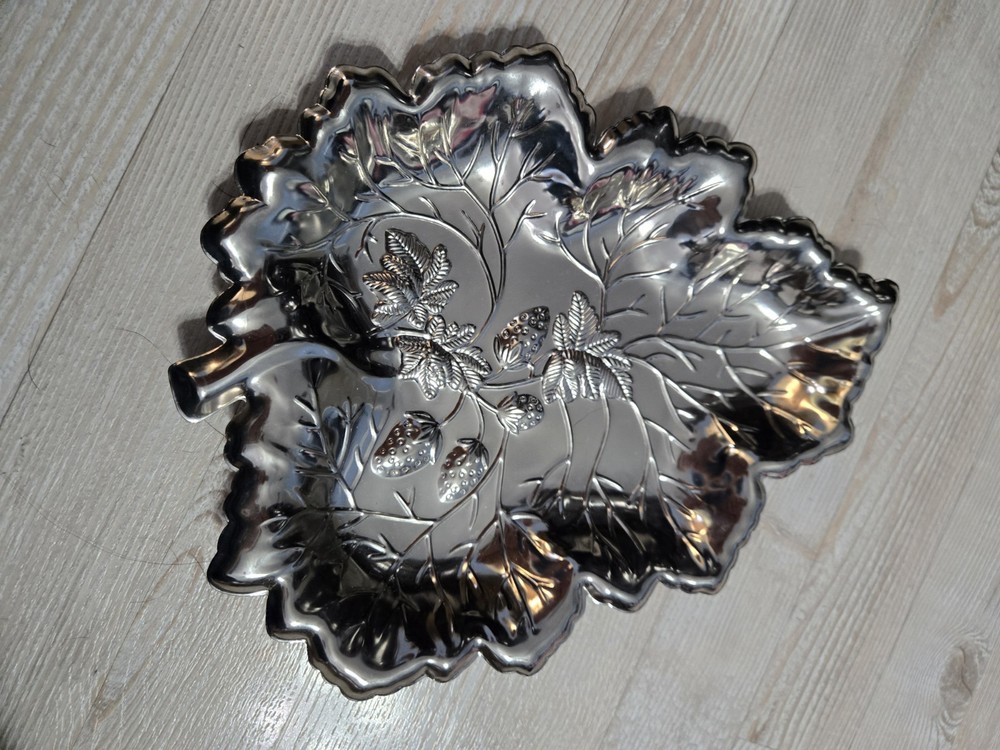 Vintage Silver-Tone Strawberry Leaf Serving Dish – Repoussé Berry Design
