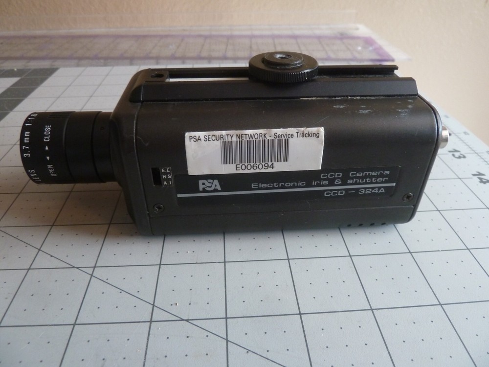 PSA CCD-324A Monochrome CCD Camera Electronic Iris & Shutter - READ NOTES BELOW
