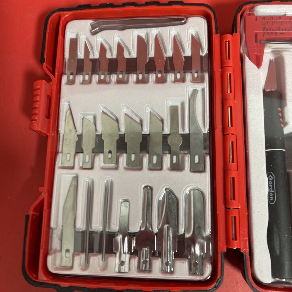 GORDON EXACTO KNIVES complete set with case over 30 pcs (D)