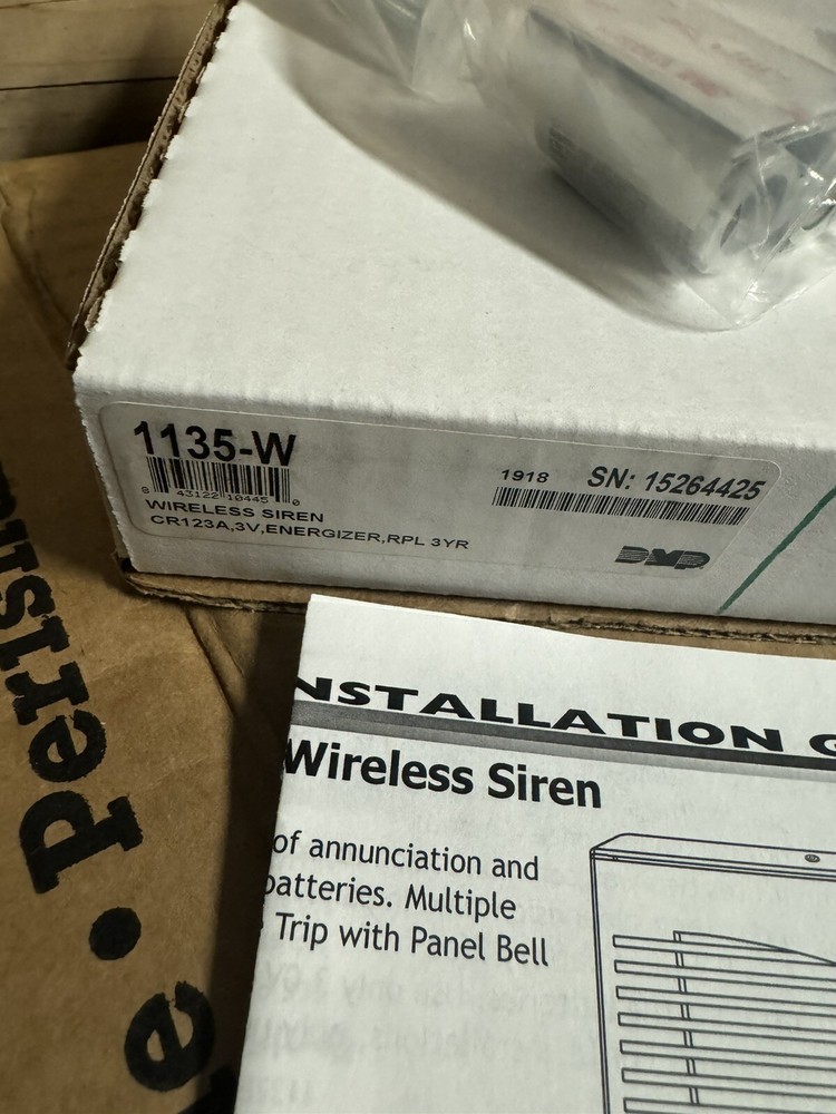 DMP 1135-W Wireless Siren New In Box, Comparable W Interlogix Systems