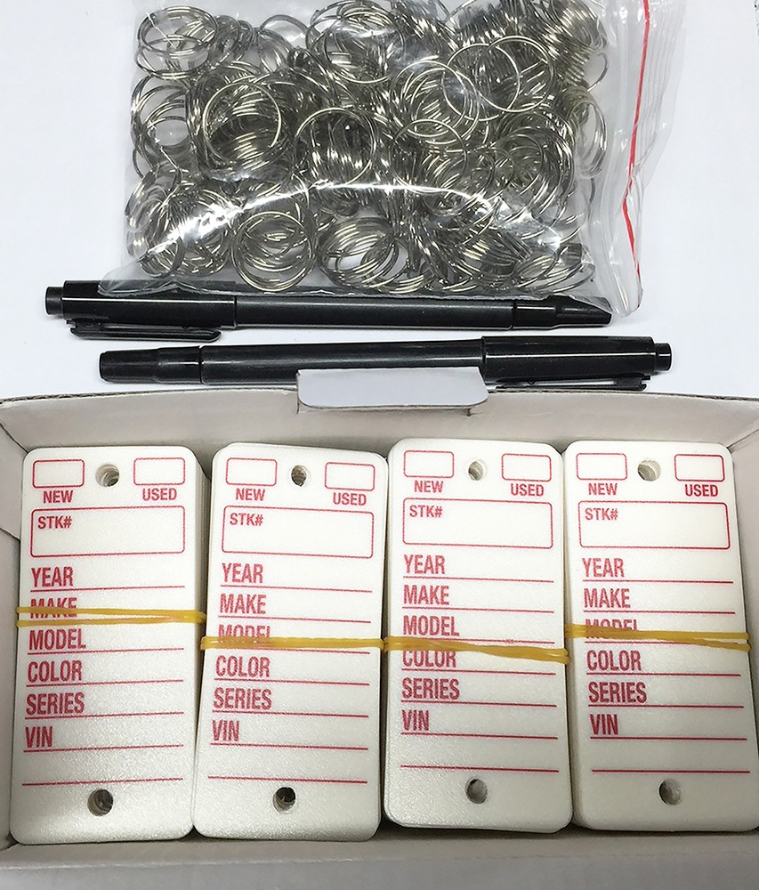 POLY KEY TAGS - WHITE (BOXES OF 252) WITH 252 METAL KEY RINGS