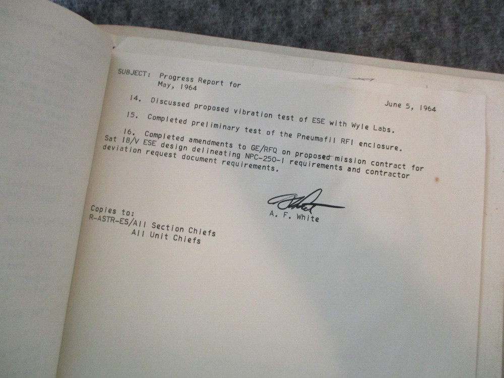NASA MSFC APOLLO SATURN RELIABILITY CHRYSLER SPACE REQUIREMENTS MANUAL+GE FOLDER