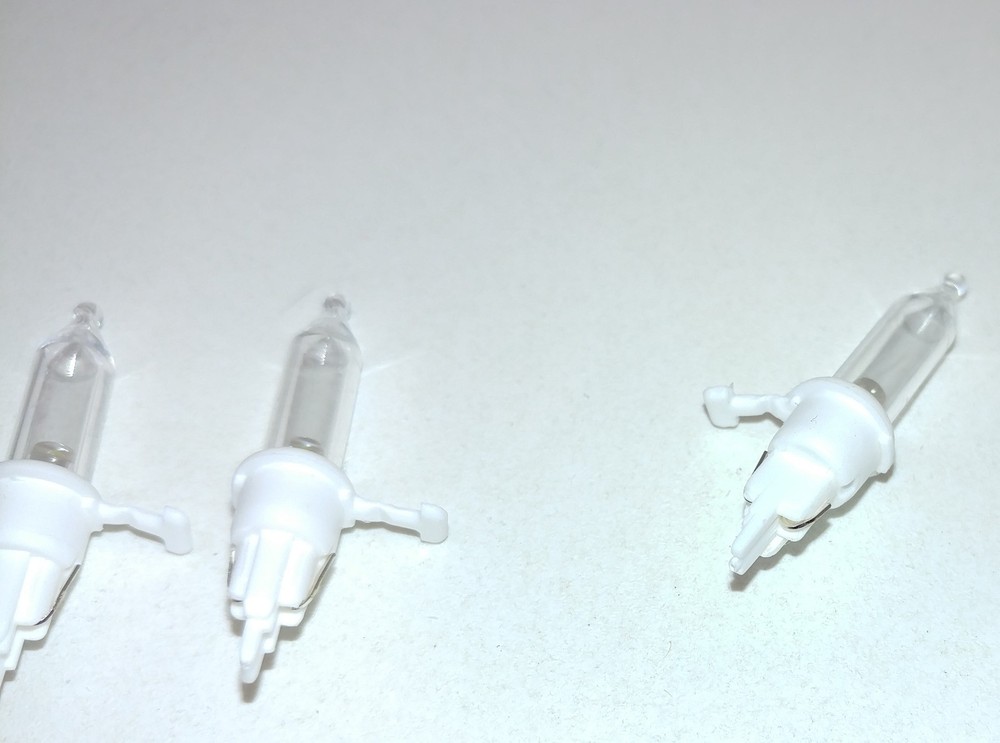10x L3 LED Clear Cool White Base Mini Christmas Tree Light Bulbs 3.6v 0.072a