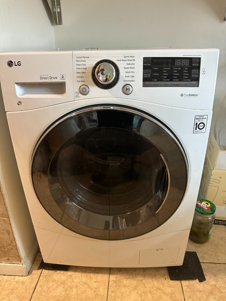 LG front load ventless washer dryer combo, great condition