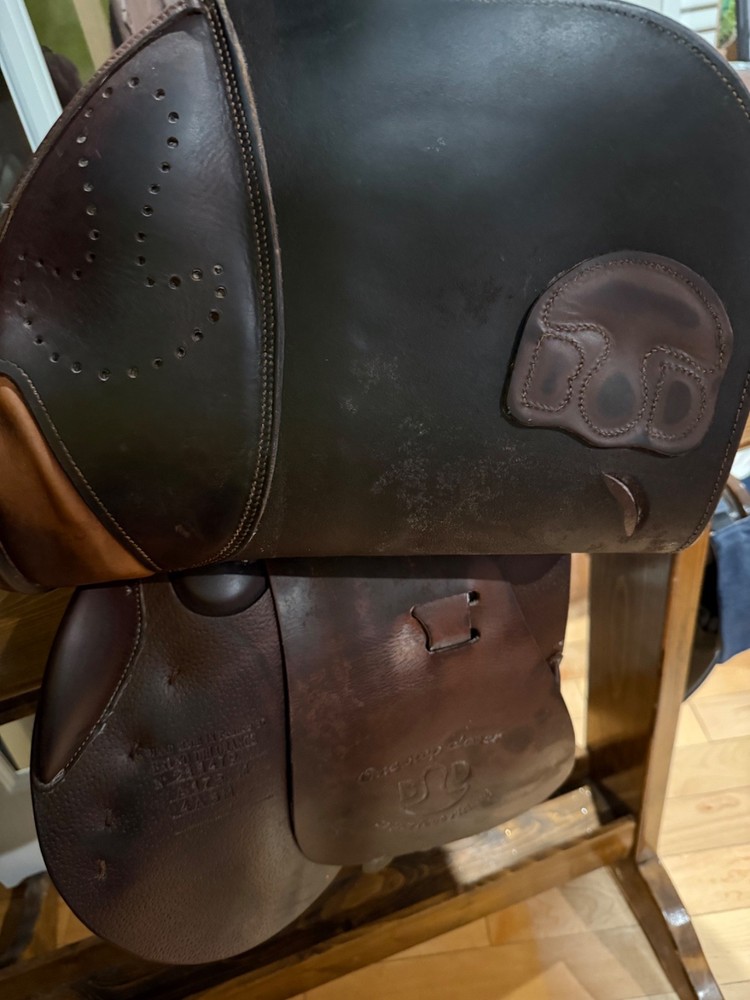Bruno del Grange saddle 17.5