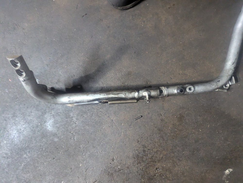 2003 Victory V92 Left Side Bracket Frame Kick Stand Bottom Under 02 01 2002