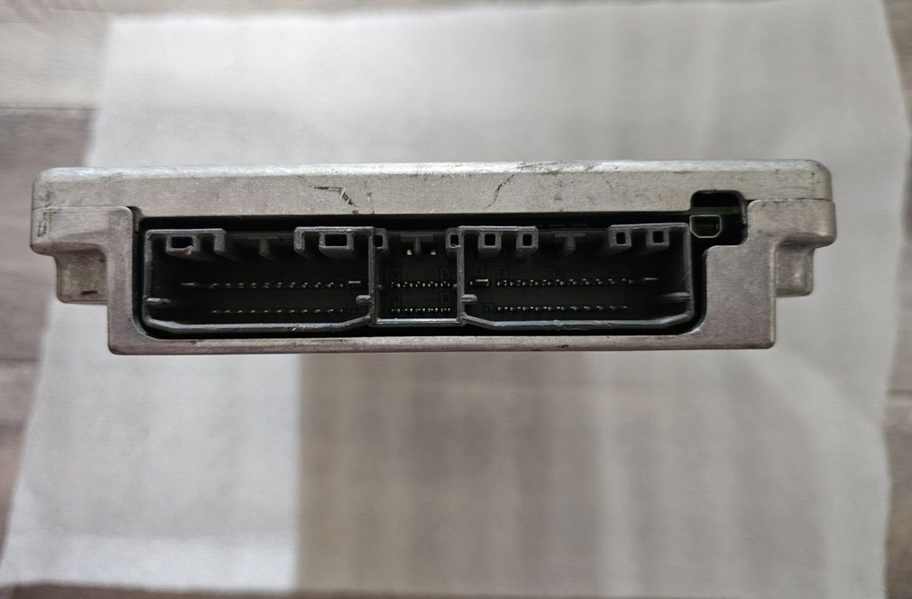 2020-2022 Chrysler Pacifica amplifier