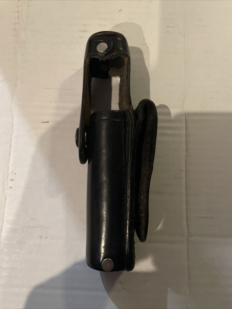 Tex Shoemaker & Sons Flashlight Belt Holder 92A