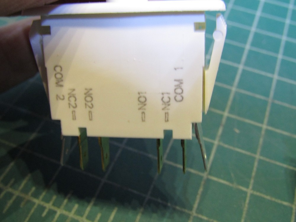 2 – ZF Electronics 0E79-30A0 Switch, Pushbutton, DPDT, NO/NC, Pull to Cheat 10 A