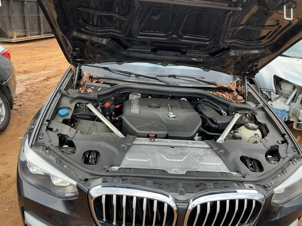 X3 2019 Glove Box 4962446