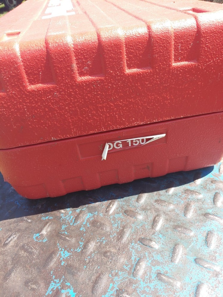 Hilti DG150 Electric Concrete Surface Grinder. DPC 20 Power Source.