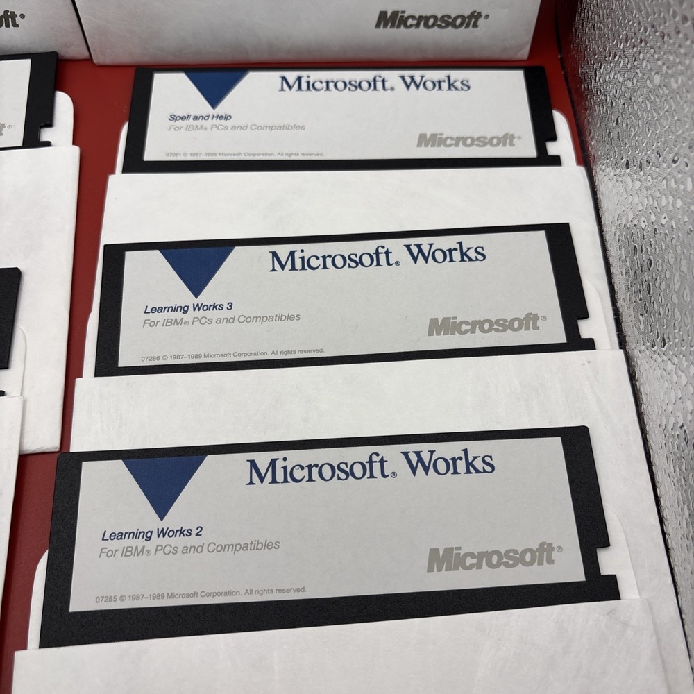 Vtg Microsoft Works 5.25” Floppy Disk Lot IBM PC DOS Software Untested