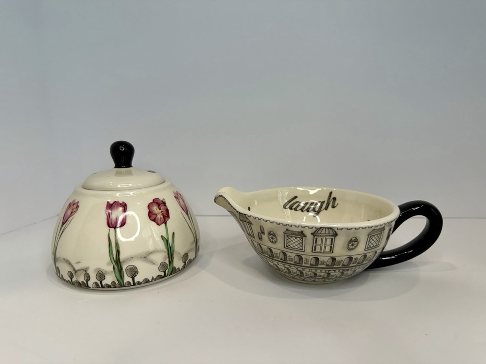 The Bombay Company 3-piece Stackable Creamer & Sugar Set 2002