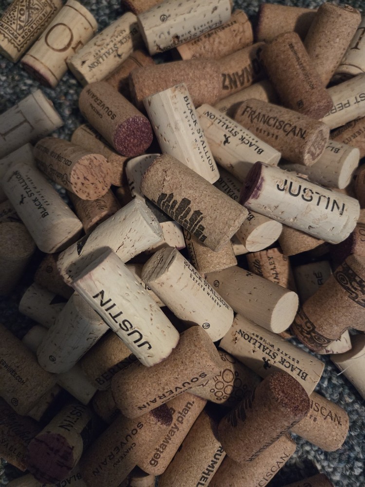 Wine Corks 100 Count Great For Crafting