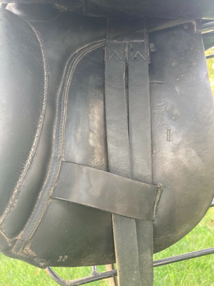 18" Thornhill Dressage Saddle